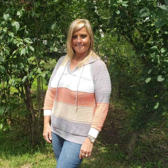 ONLY 2 LEFT⚡HP⚡ BEACH  HOODIE S-2XL - Picture 4 of 13